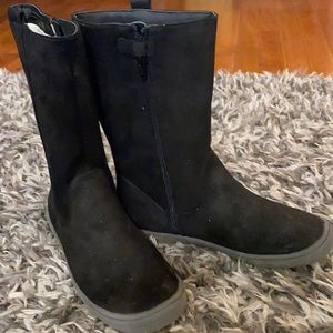 Girls Cat and Jack boots